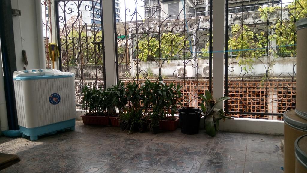 E&G Guest House بانكوك المظهر الخارجي الصورة